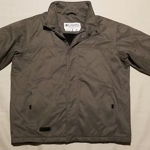 Columbia hunter green lined puffy jacket, Large